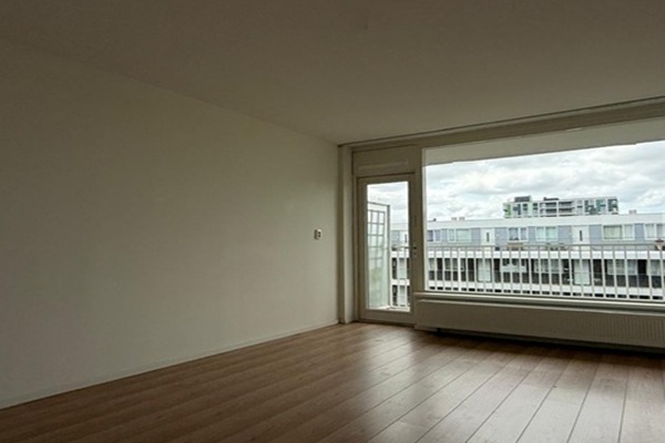 Appartement Delflandplein in Amsterdam