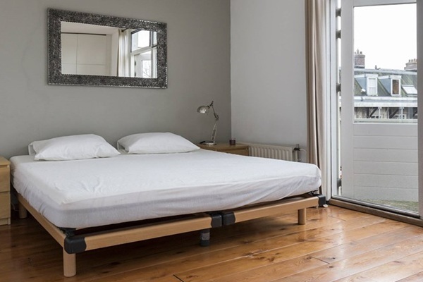 Appartement Amsteldijk in Amsterdam