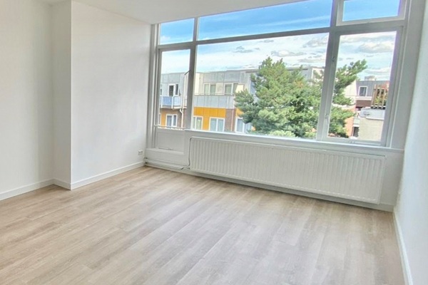 Appartement Mathenesserlaan in Rotterdam