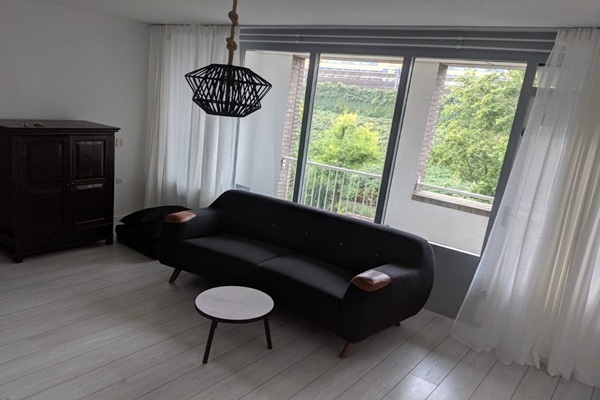 Appartement Boris Pasternakstraat in Amsterdam