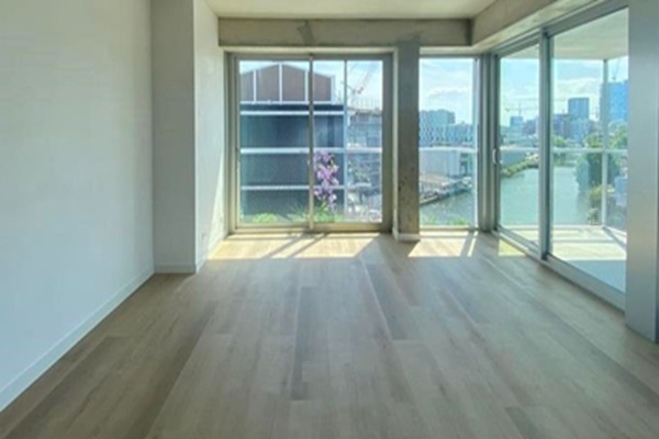 Appartement Leen Jongewaardkade in Amsterdam