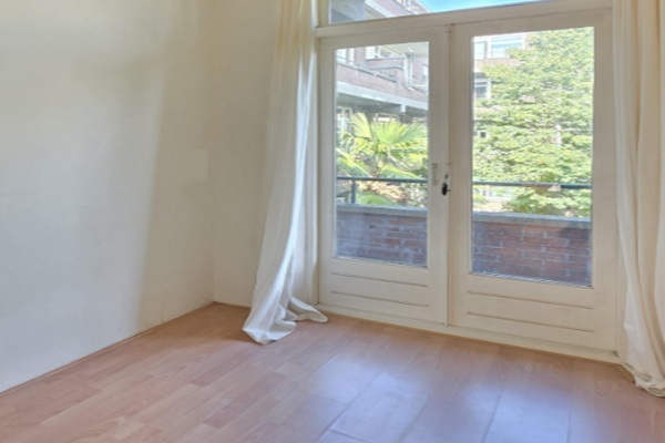 Appartement Van Houtenstraat in Rotterdam