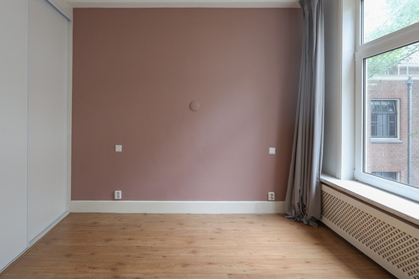 Appartement Van Oldenbarneveldtplein in Amsterdam