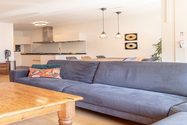 Appartement Sumatrastraat in Amsterdam