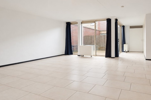 Huis J.J. Slauerhoffstraat in Almere