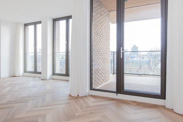 Appartement Mathenesserlaan in Rotterdam