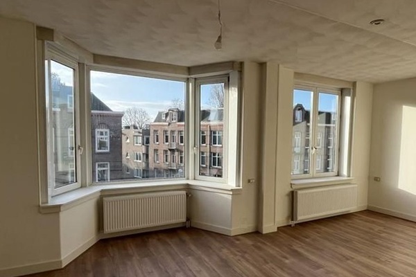 Appartement Admiraal De Ruijterweg in Amsterdam