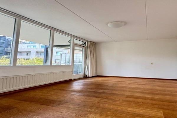 Appartement Henriëtte Roland Holststraat in Utrecht