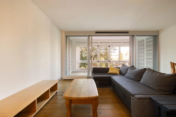 Appartement Panamalaan in Amsterdam